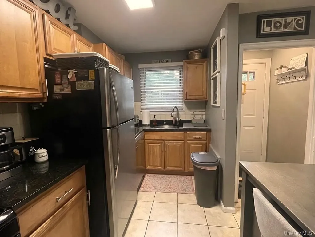 81-11 Langdale Street New Hyde Park NY 11040
