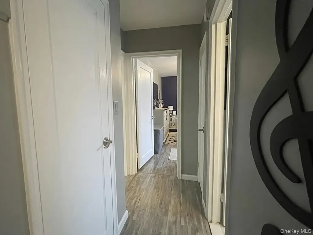 81-11 Langdale Street New Hyde Park NY 11040