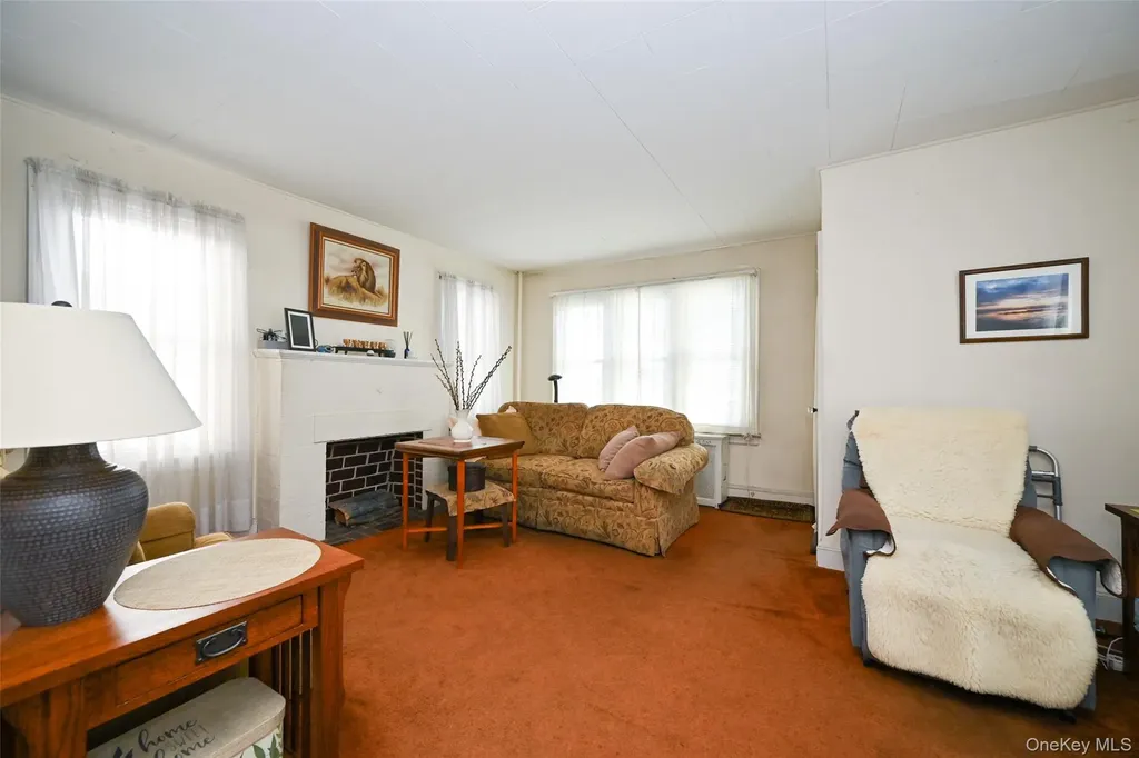 171-37 Courtney Avenue Flushing NY 11358