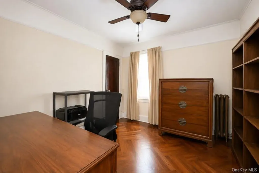 171-37 Courtney Avenue Flushing NY 11358