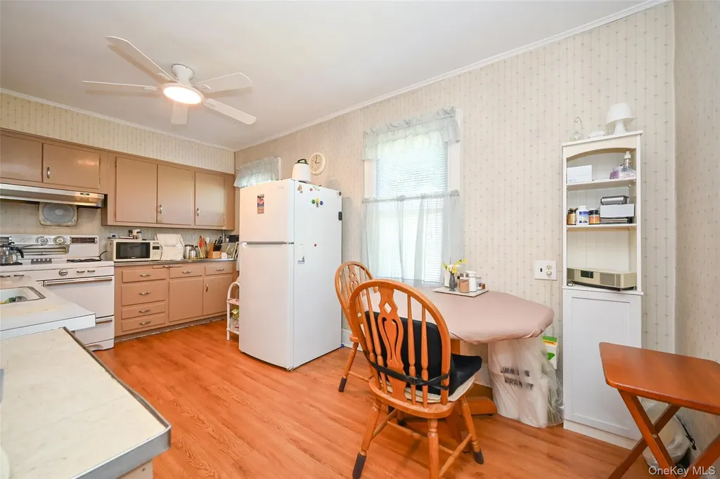 171-37 Courtney Avenue Flushing NY 11358