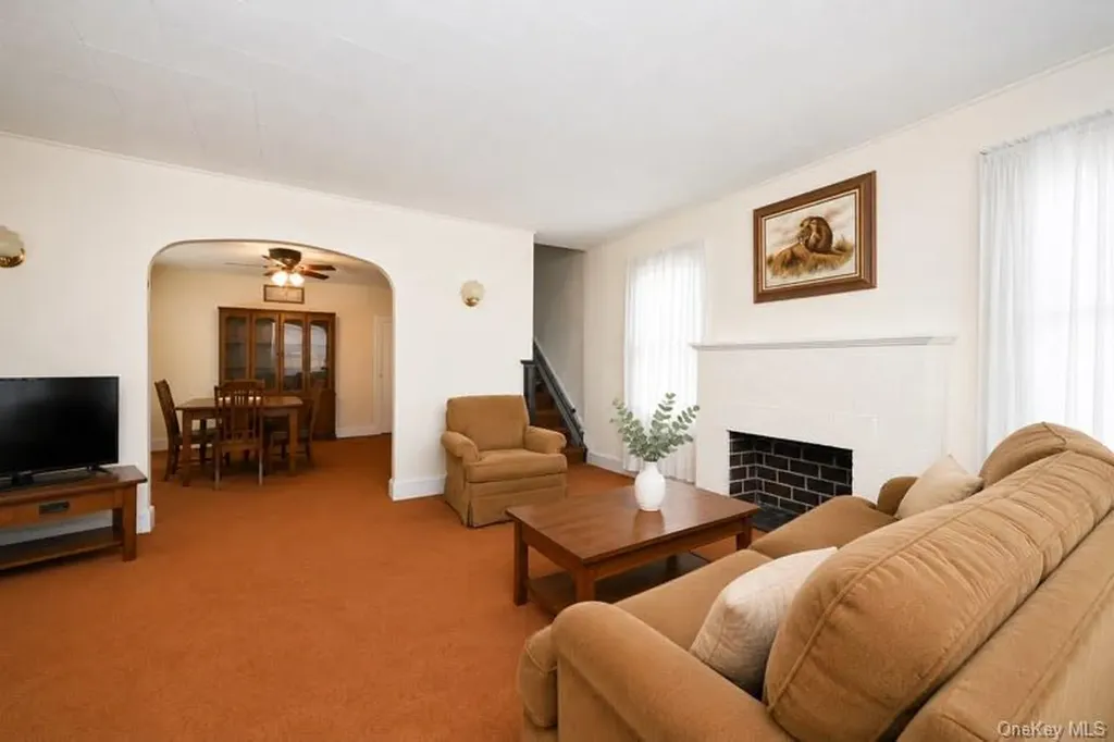 171-37 Courtney Avenue Flushing NY 11358