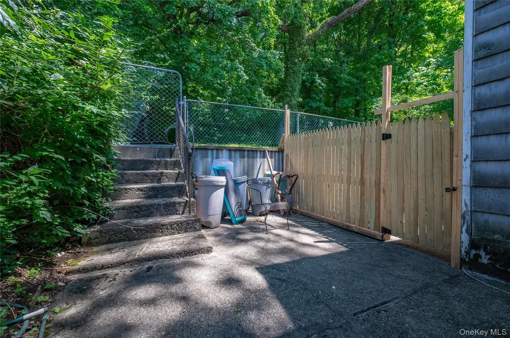 74 Jervis Road Yonkers NY 10705