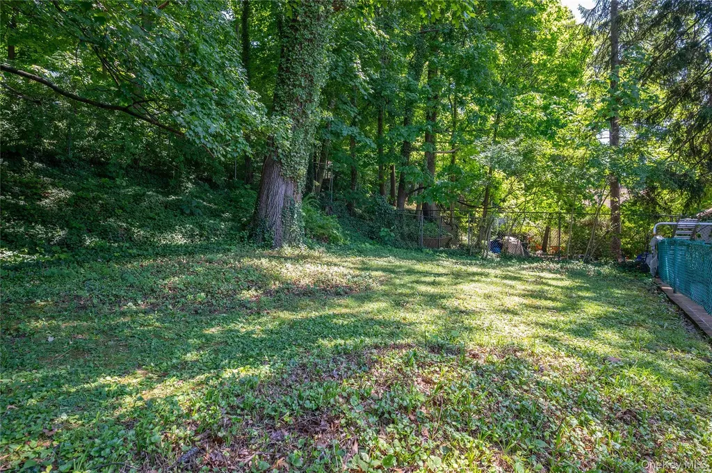 74 Jervis Road Yonkers NY 10705
