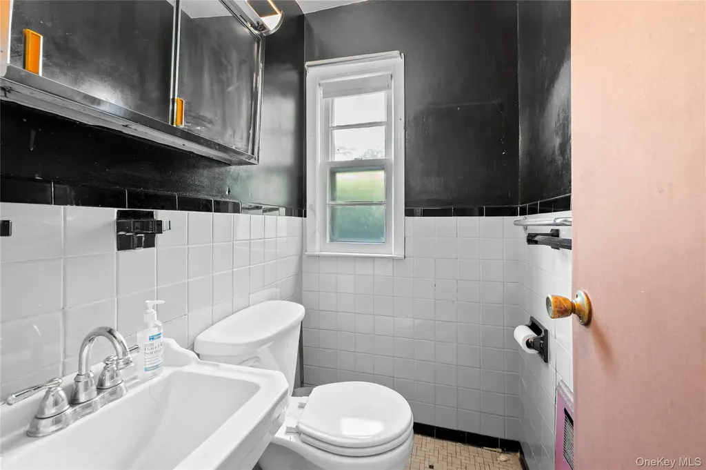 74 Jervis Road Yonkers NY 10705