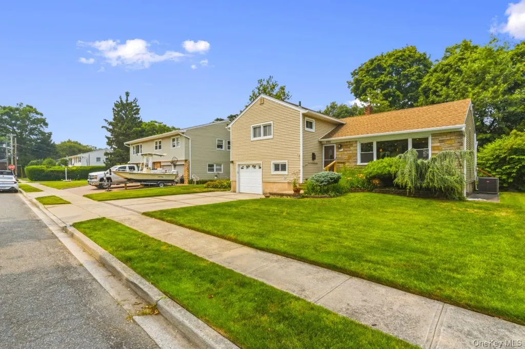 1791 Chaladay Lane East Meadow NY 11554