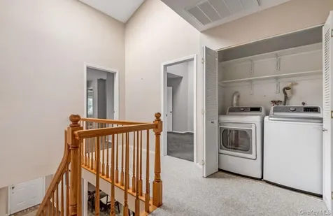 138 The Knoll Syosset NY 11791