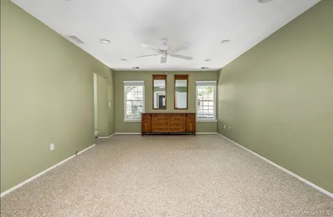 138 The Knoll Syosset NY 11791
