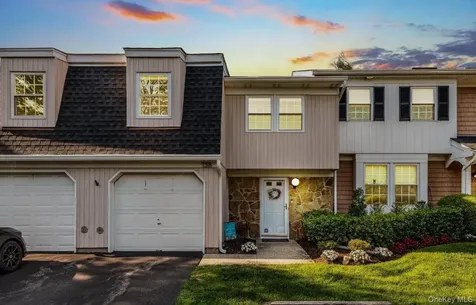 138 The Knoll Syosset NY 11791