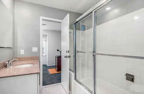 138 The Knoll Syosset NY 11791