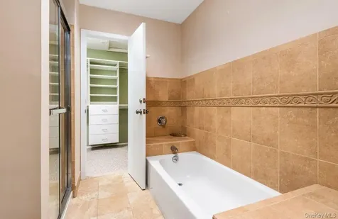 138 The Knoll Syosset NY 11791