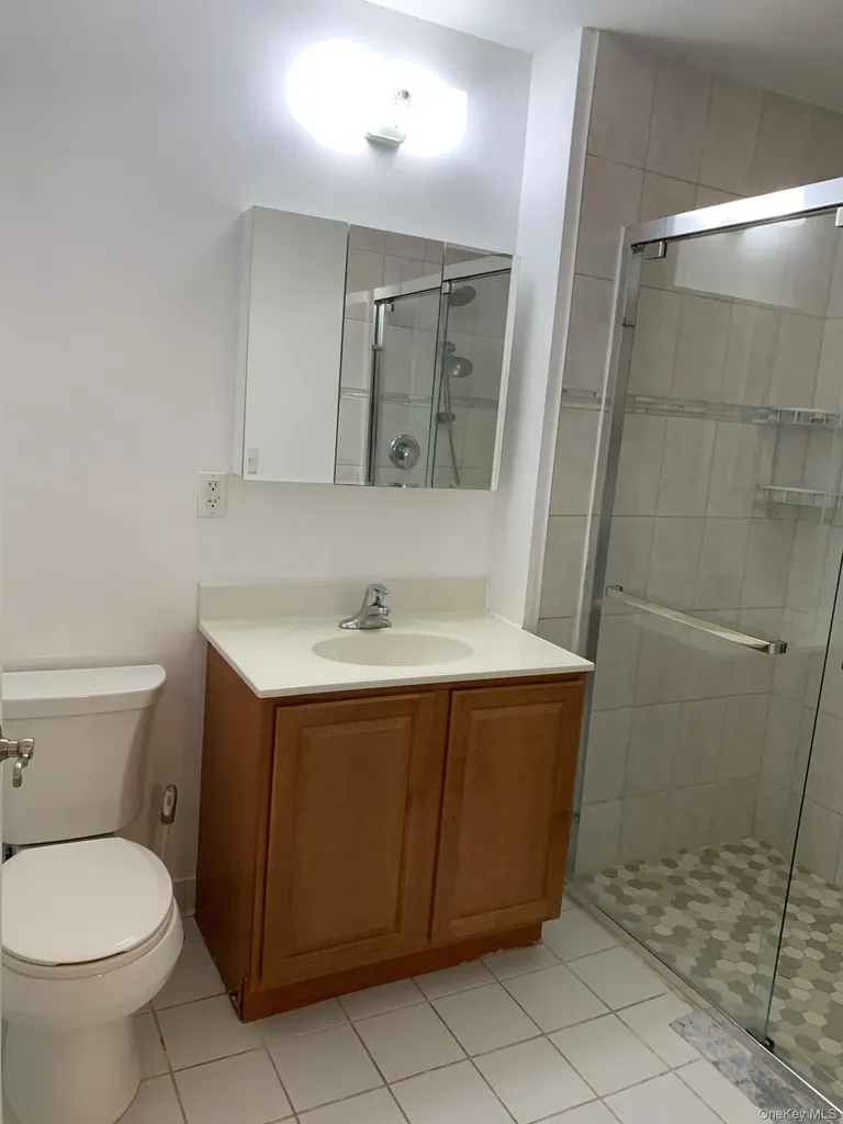 301 Willow Lane Valley Stream NY 11580