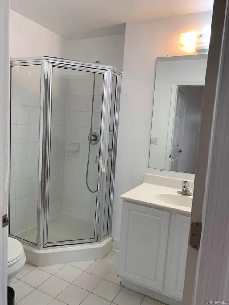 301 Willow Lane Valley Stream NY 11580