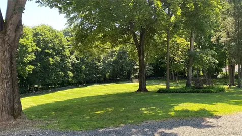 6 Renda Street New Fairfield CT 06812