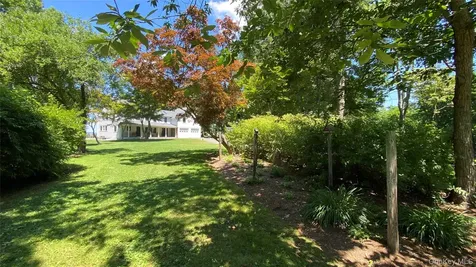 6 Renda Street New Fairfield CT 06812