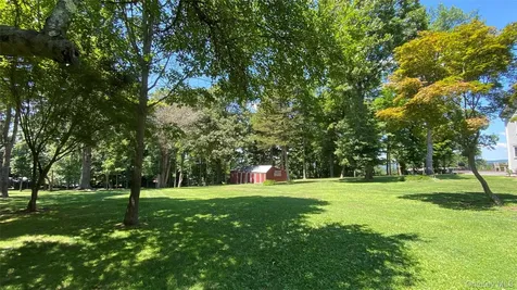6 Renda Street New Fairfield CT 06812