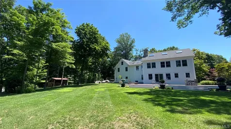 6 Renda Street New Fairfield CT 06812