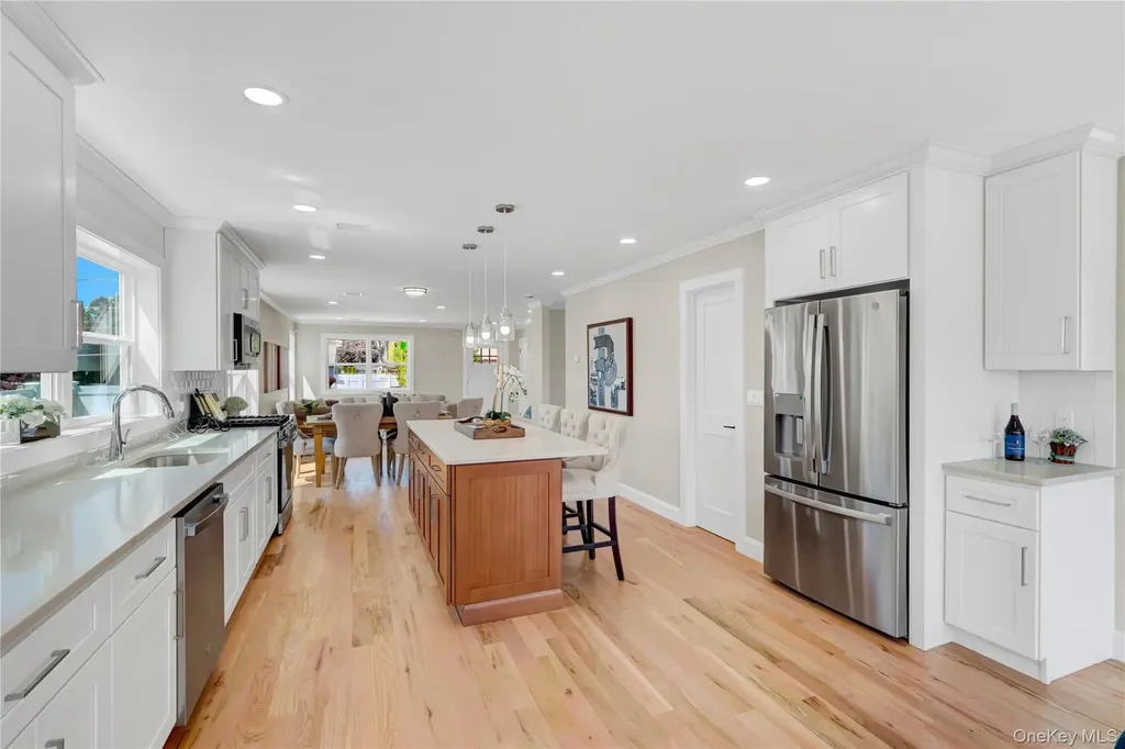 710 Franklin Avenue Massapequa NY 11758