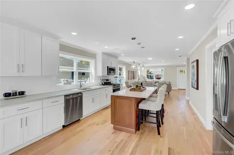 710 Franklin Avenue Massapequa NY 11758