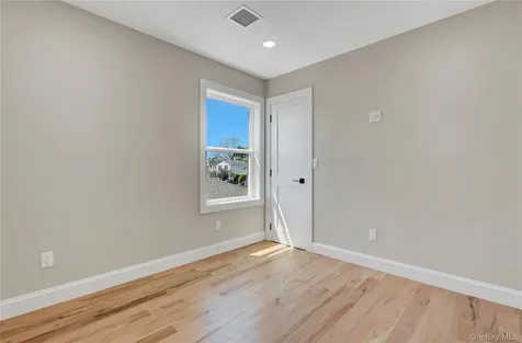 710 Franklin Avenue Massapequa NY 11758