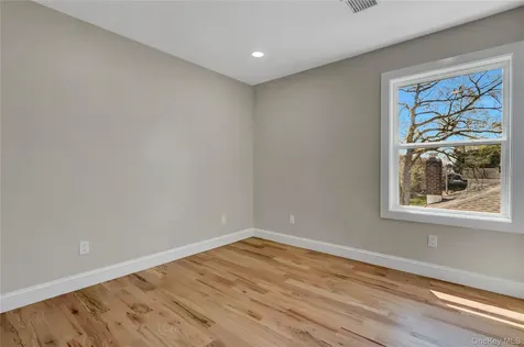 710 Franklin Avenue Massapequa NY 11758