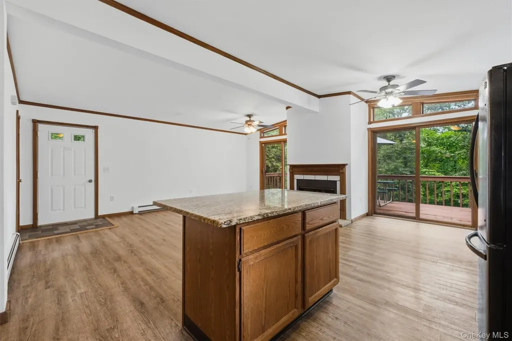 35 Moccasin View Road Fishkill NY 12524