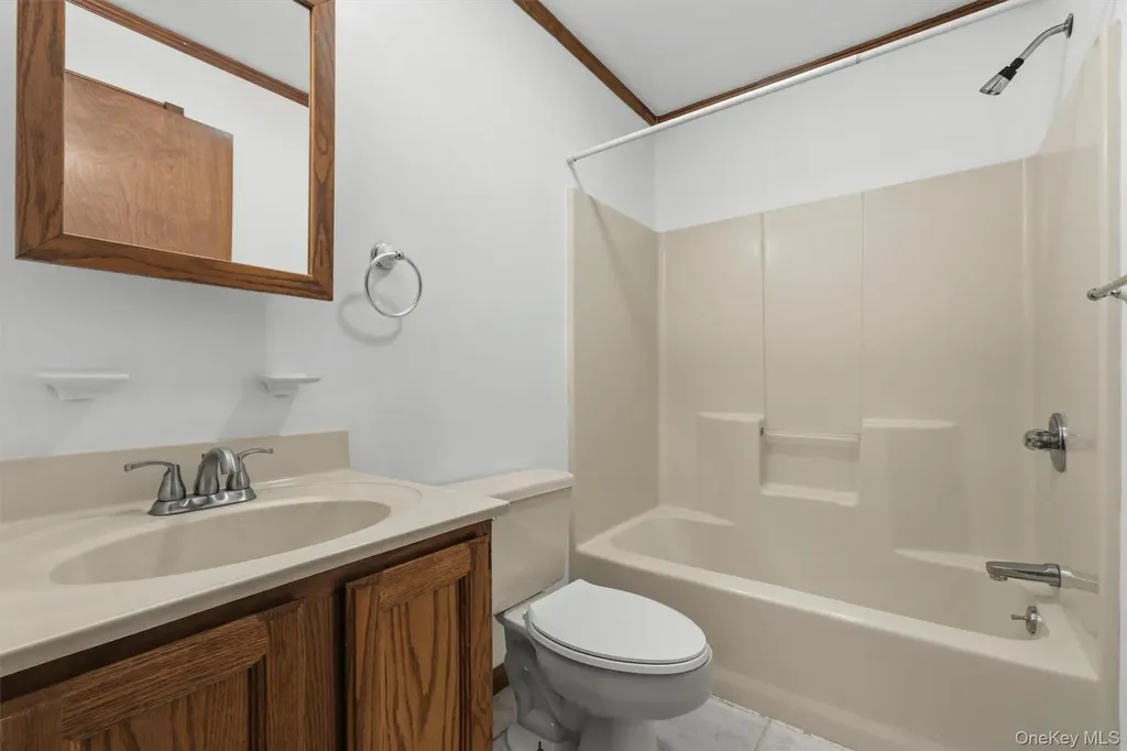 35 Moccasin View Road Fishkill NY 12524