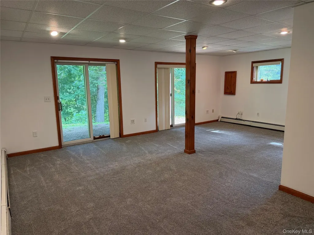 35 Moccasin View Road Fishkill NY 12524