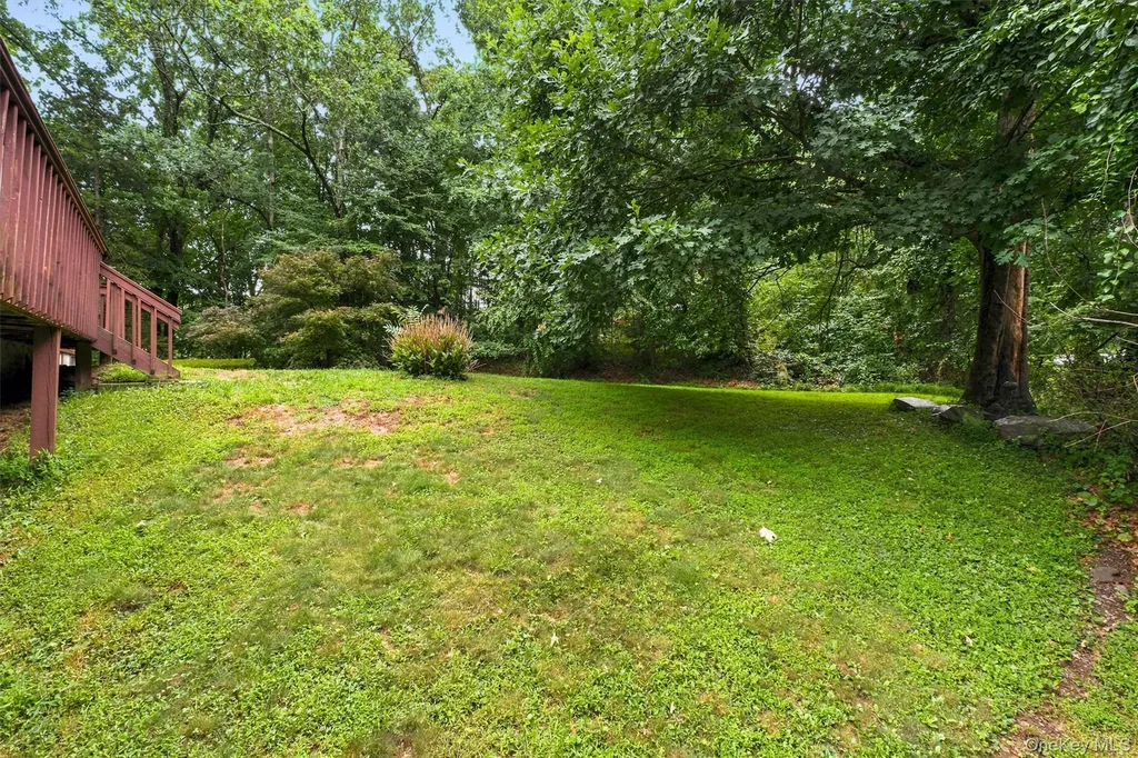 35 Moccasin View Road Fishkill NY 12524