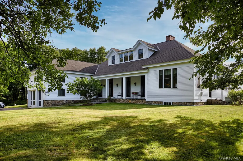 60 Blueberry Lane Austerlitz NY 12017