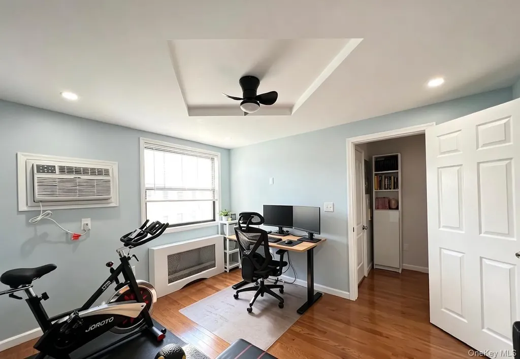 13714 68th Drive Flushing NY 11367