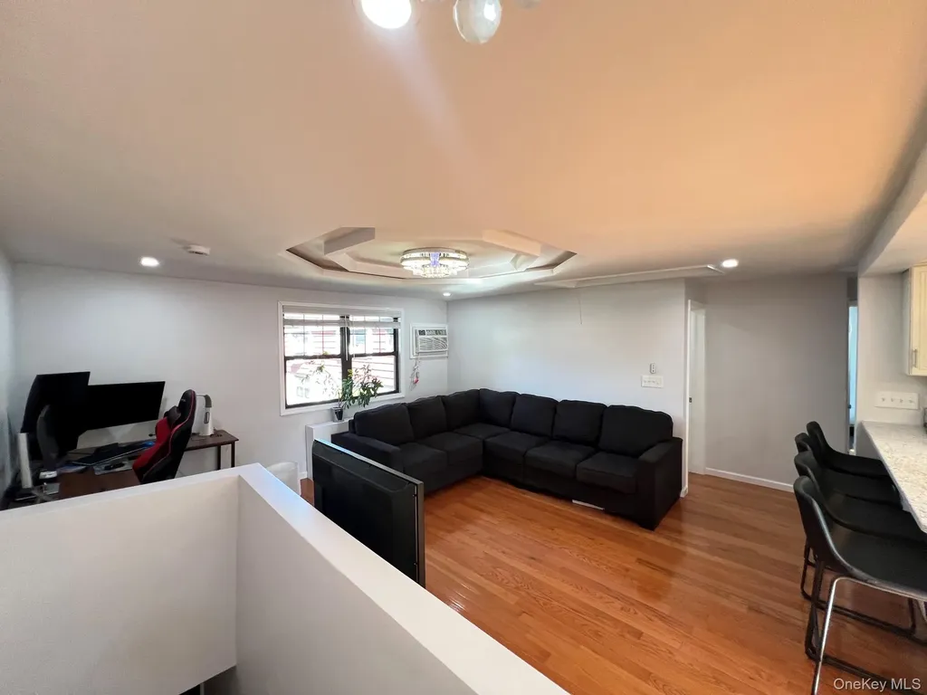 13714 68th Drive Flushing NY 11367