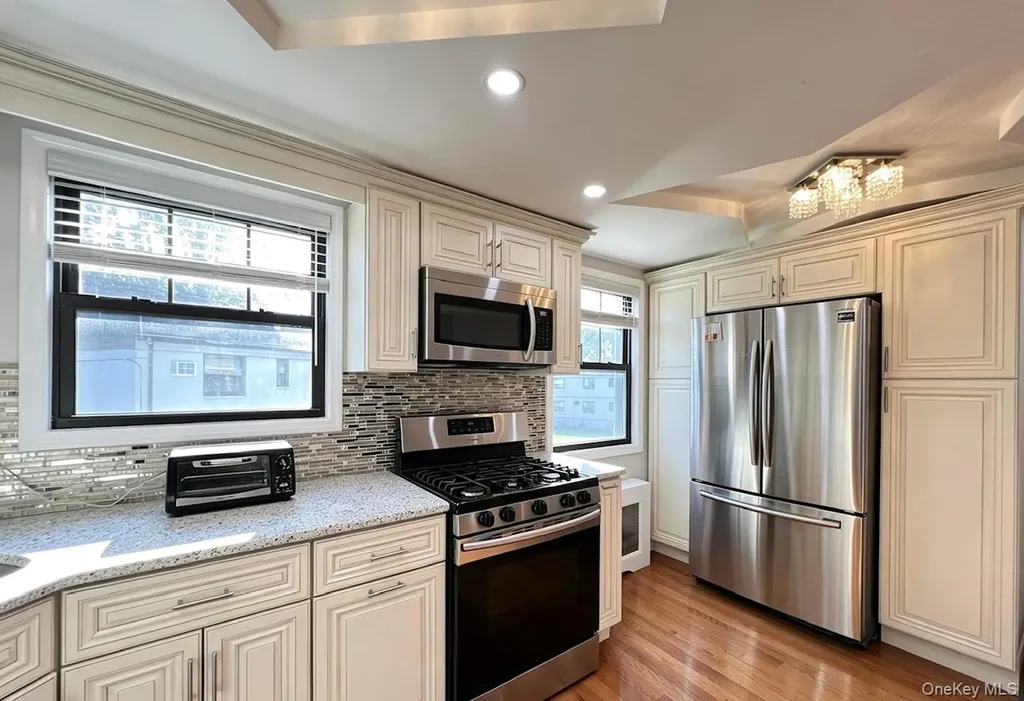 13714 68th Drive Flushing NY 11367