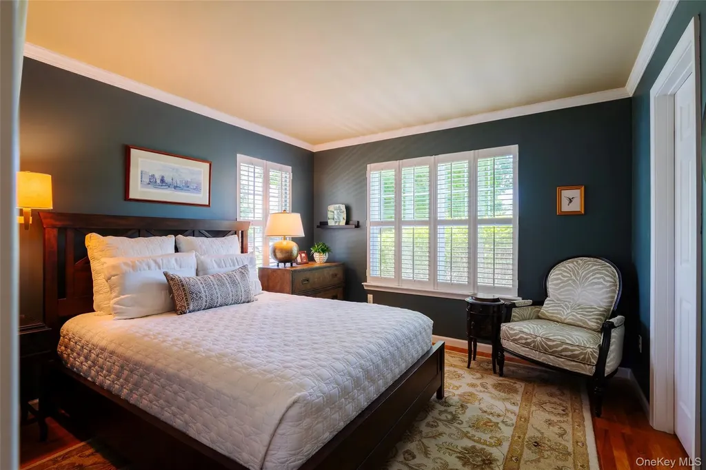 5 Equestrian Way Poughquag NY 12570