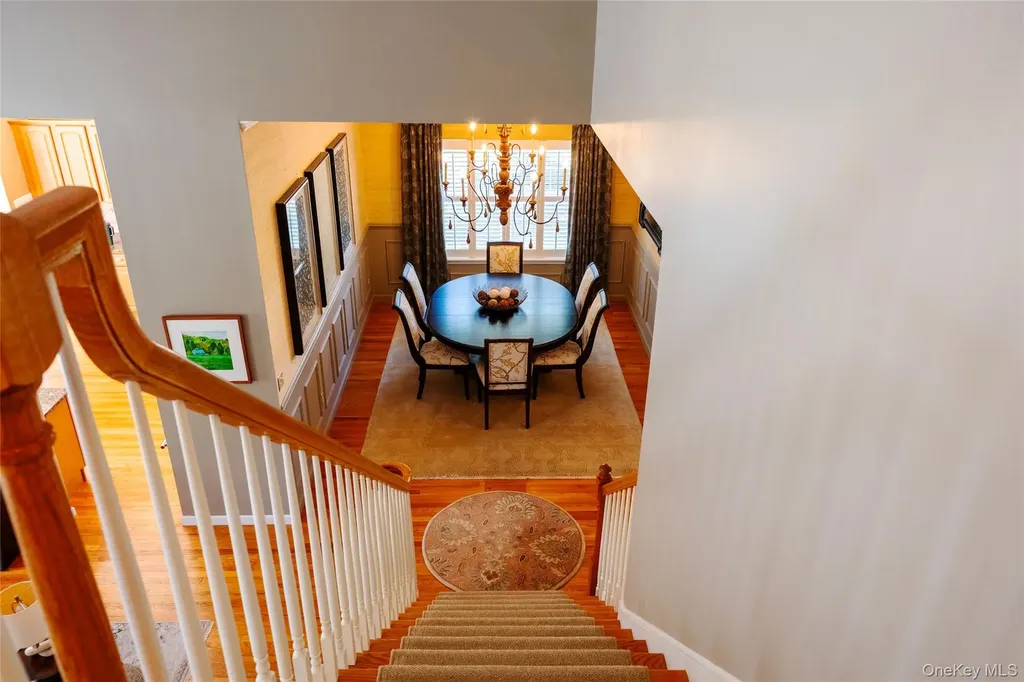 5 Equestrian Way Poughquag NY 12570