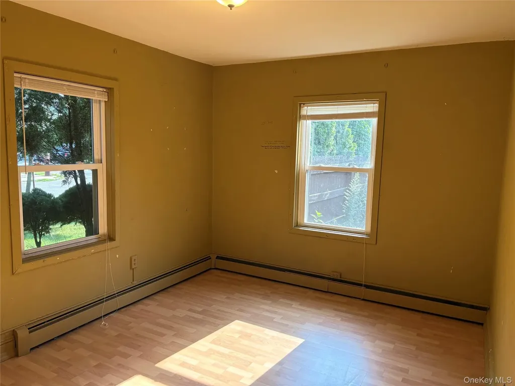 11 New York Avenue Massapequa NY 11758