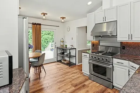 7 Beatrice Lane Old Bethpage NY 11804