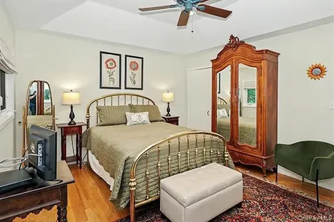 7 Beatrice Lane Old Bethpage NY 11804