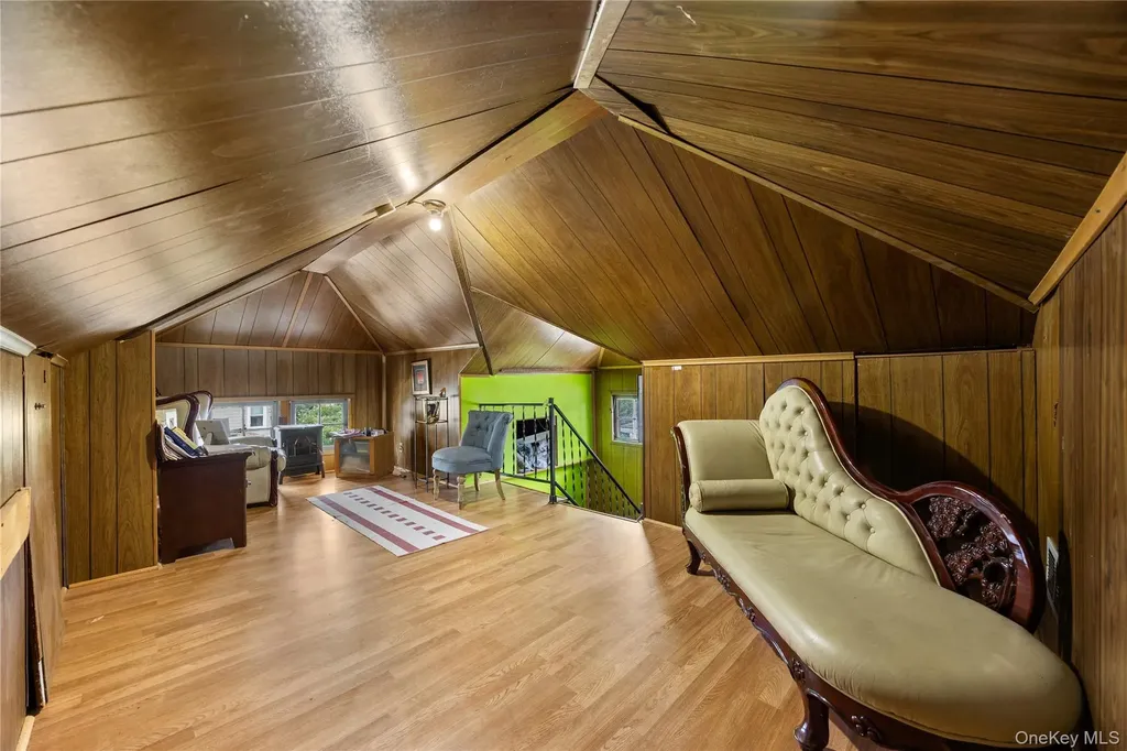 22 Devine Street Lynbrook NY 11563