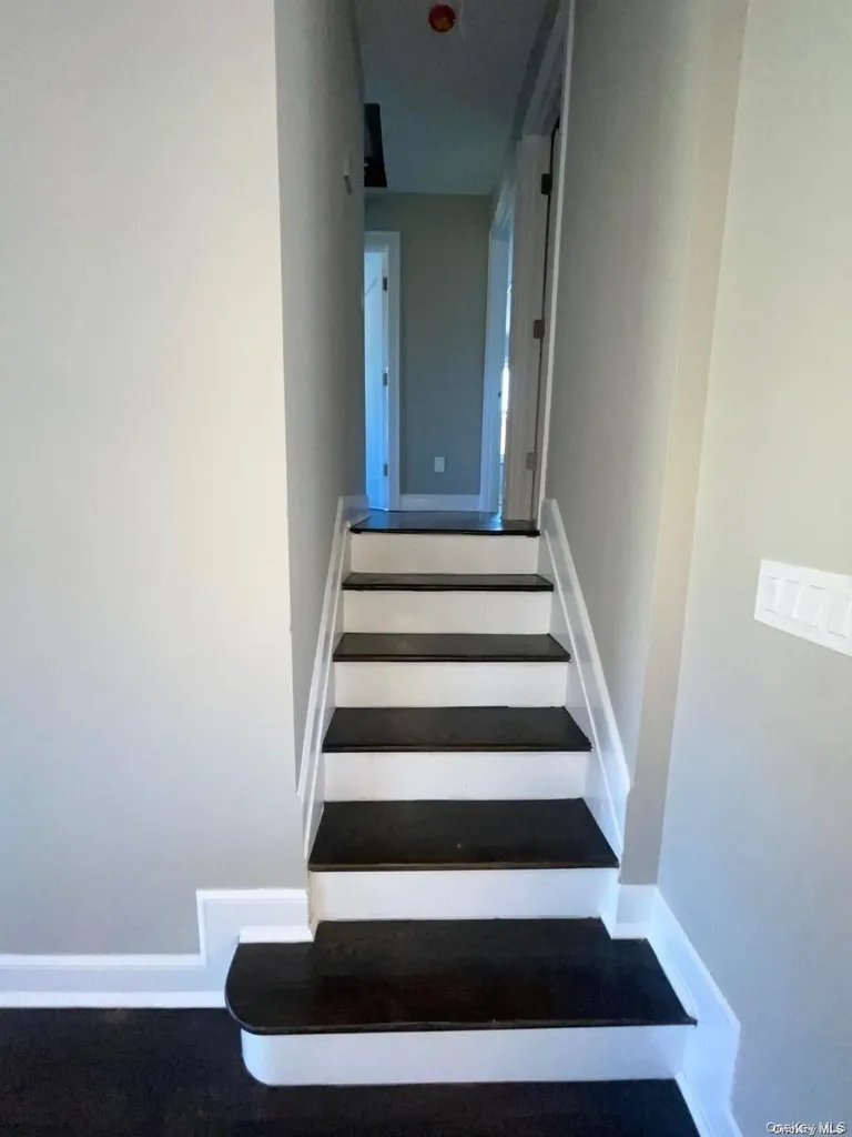 3874 Jerusalem Avenue Seaford NY 11783