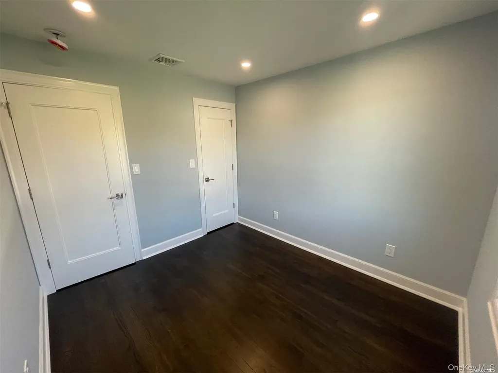 3874 Jerusalem Avenue Seaford NY 11783