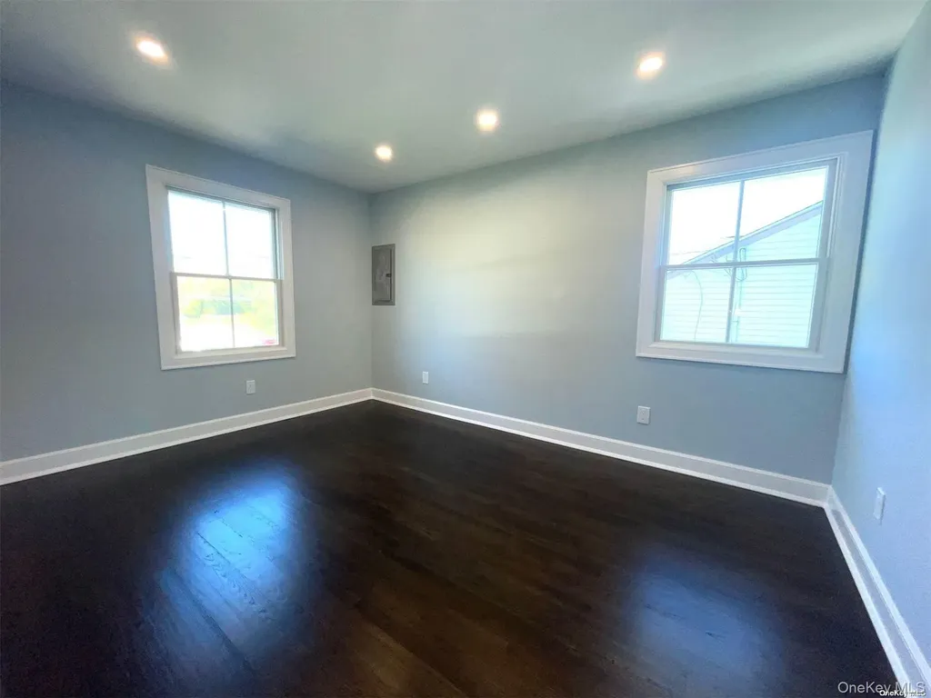 3874 Jerusalem Avenue Seaford NY 11783