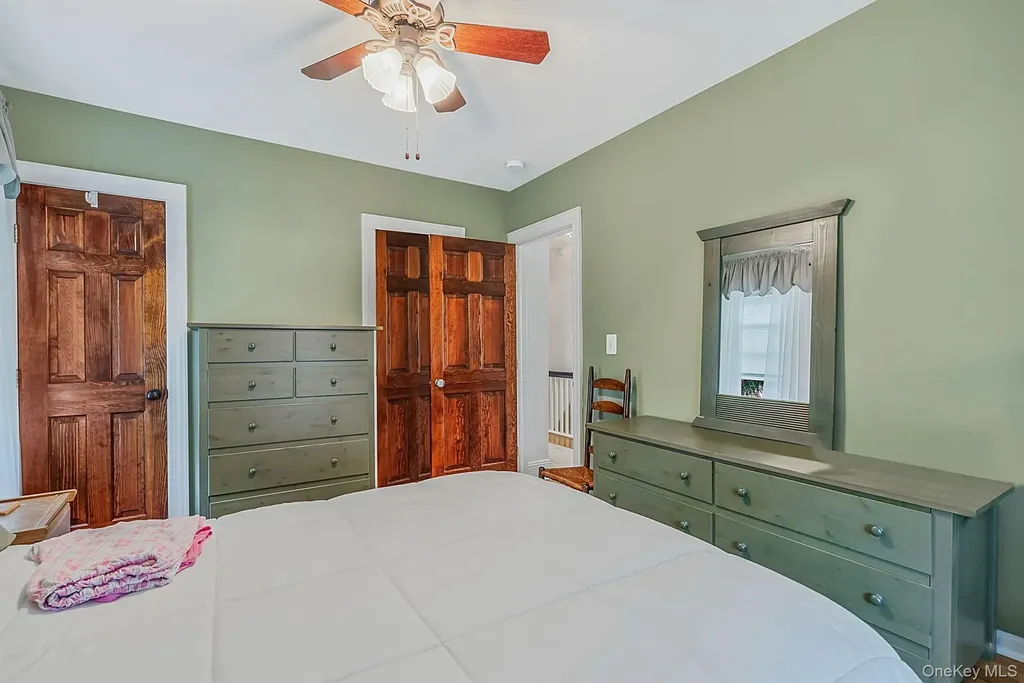 34 Drake Street Malverne NY 11565