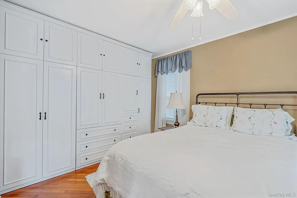 34 Drake Street Malverne NY 11565