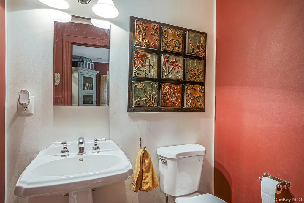 34 Drake Street Malverne NY 11565