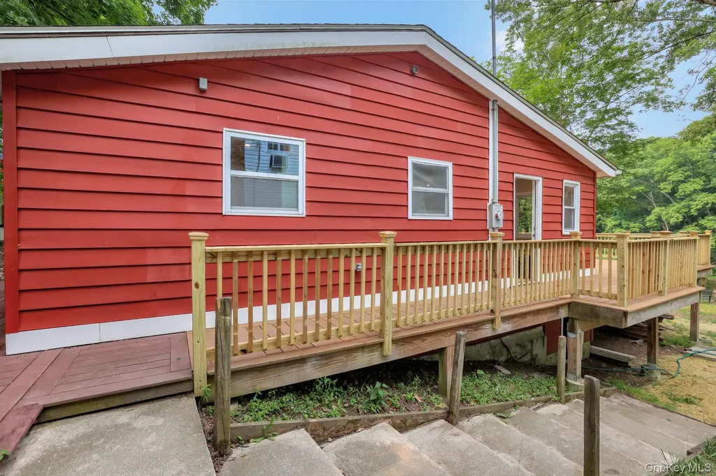 1945 New Hackensack Road Poughkeepsie NY 12603