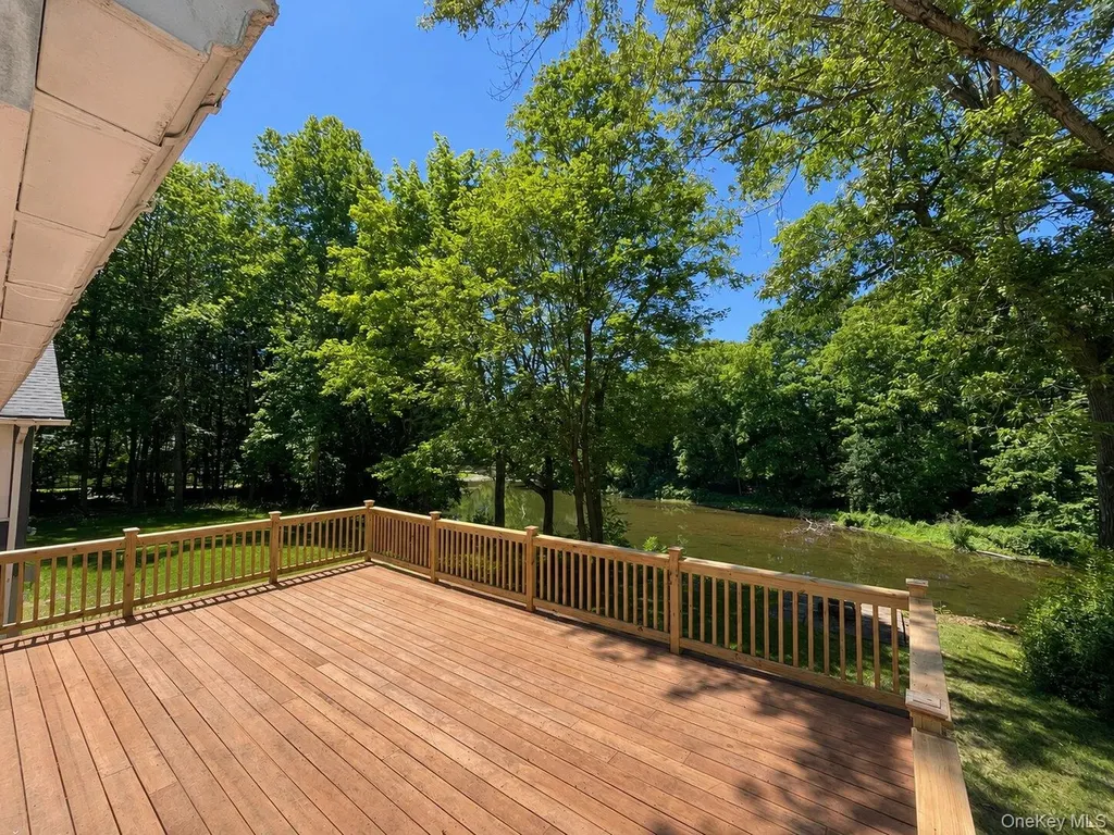1945 New Hackensack Road Poughkeepsie NY 12603