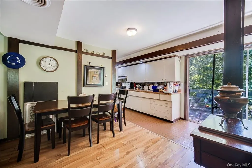 10-12 Woodlea Road Salt Point NY 12578