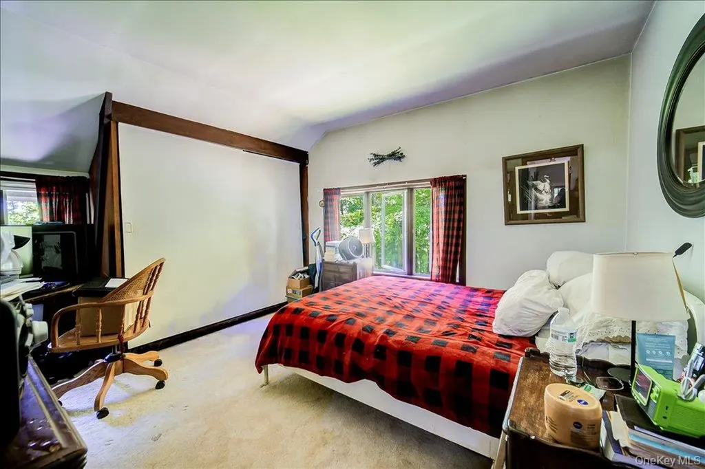 10-12 Woodlea Road Salt Point NY 12578