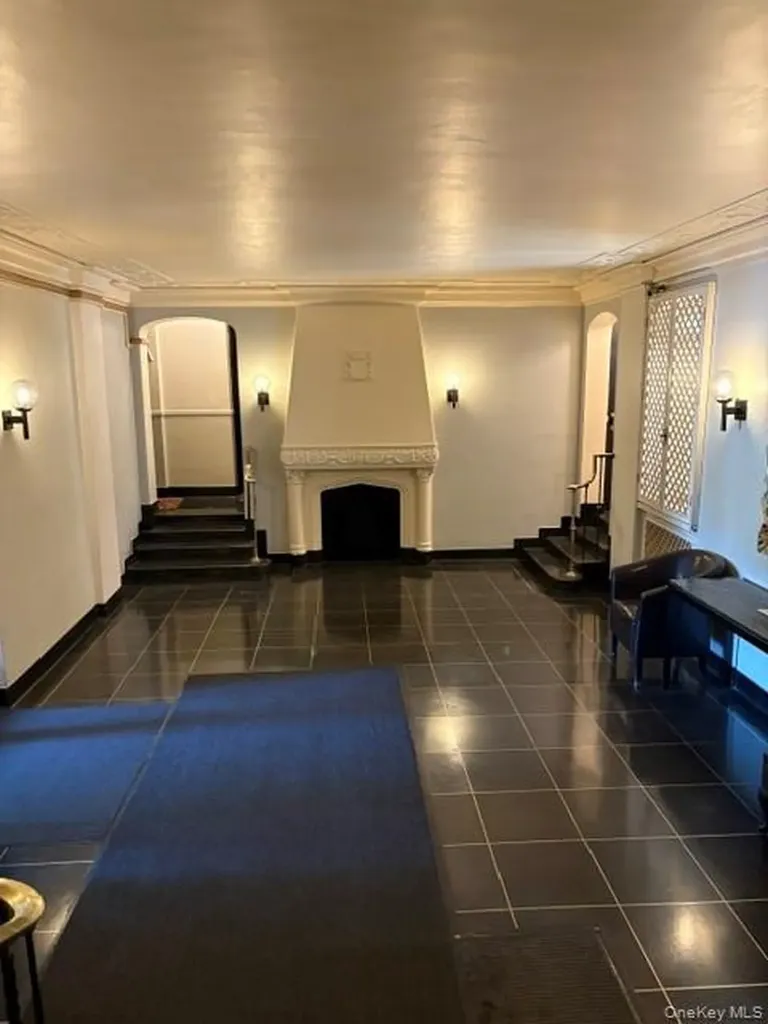 141 Woodmere Boulevard Woodmere NY 11598